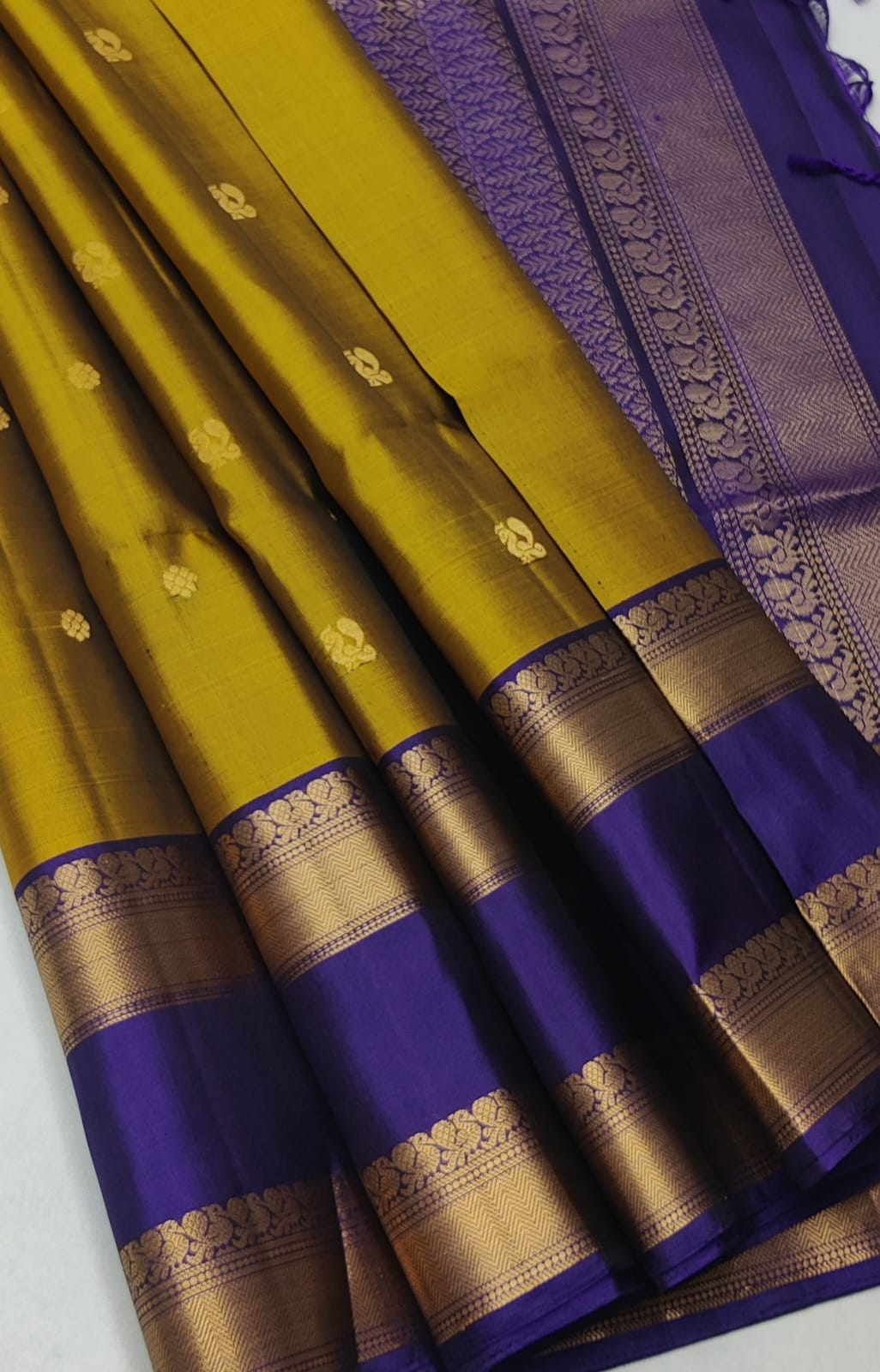 Kanchipuram Silk Saree featuring subtle buttis Silk